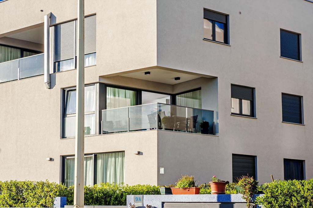 Sunset Luxury Apartment Ровінь Екстер'єр фото