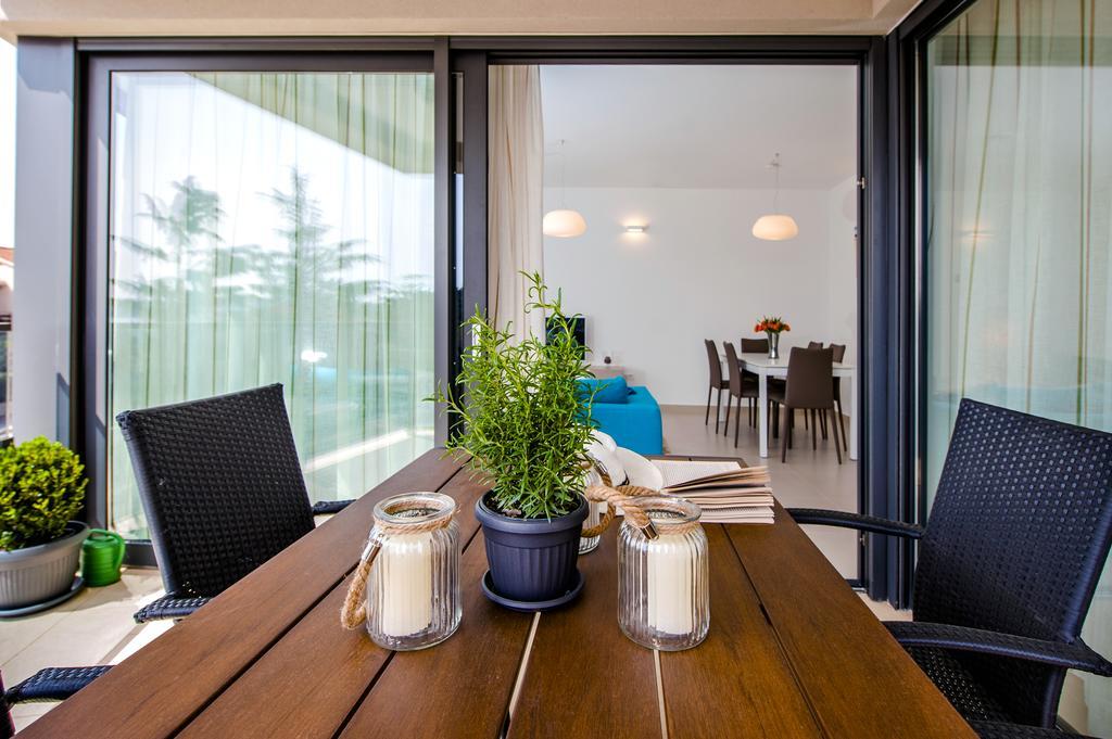 Sunset Luxury Apartment Ровінь Екстер'єр фото