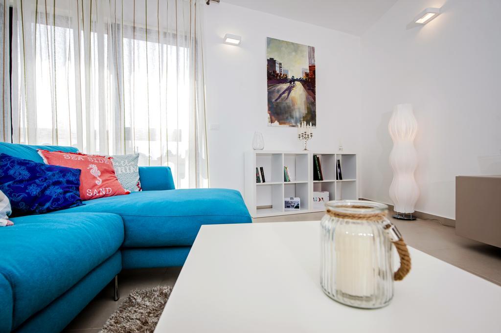 Sunset Luxury Apartment Ровінь Екстер'єр фото